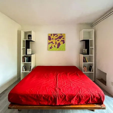 Madeleine: Luxury In Italy * Castel Giorgio