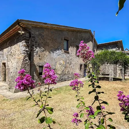 Villa Madeleine: Luxury In Italy