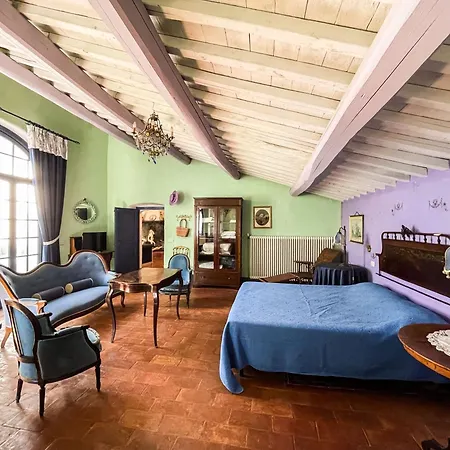 Madeleine: Luxury In Italy