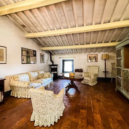 Villa Madeleine: Luxury In Italy Castel Giorgio
