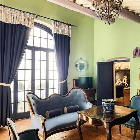 Villa Madeleine: Luxury In Italy Castel Giorgio