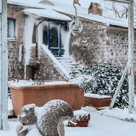 Madeleine: Luxury In Italy *